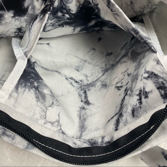 NWT PINK Tie-Dye Tote Bag - Picture 14 of 15